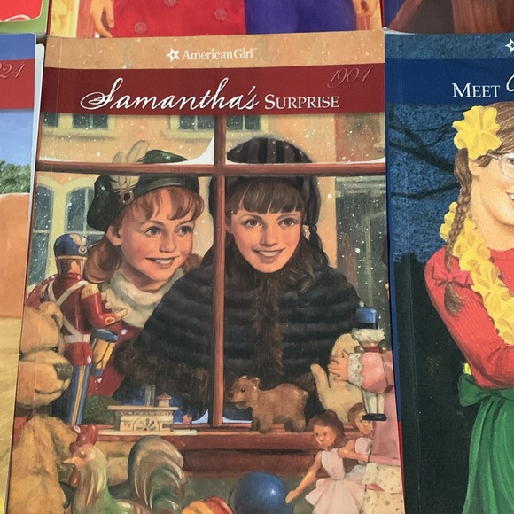 American girl book set. Great condition - Picture 7 of 9